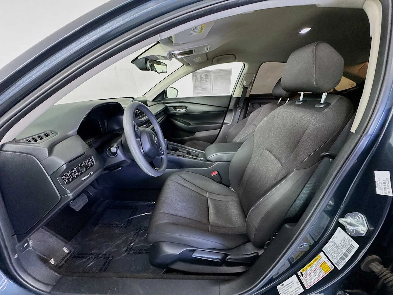 Honda Accord photo 19