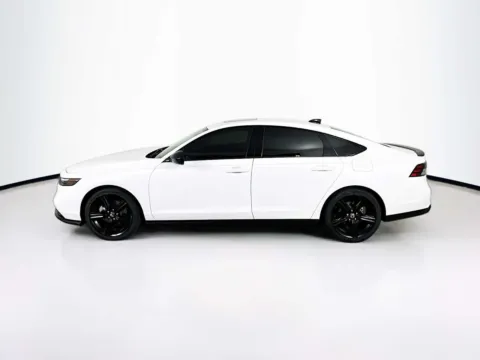 More photos of 2024 Honda Accord Hybrid Sport-L at Unicars Honda, CA