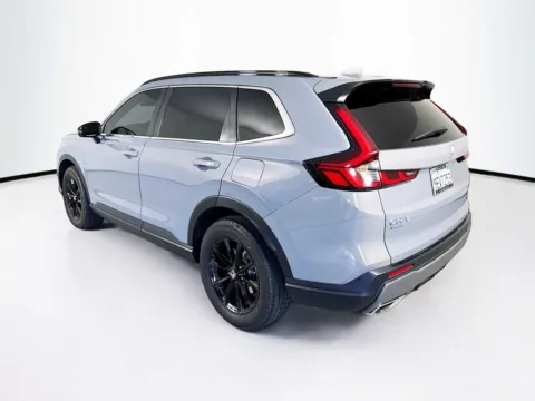 More photos of 2023 Honda CR-V Hybrid Sport at Unicars Honda, CA