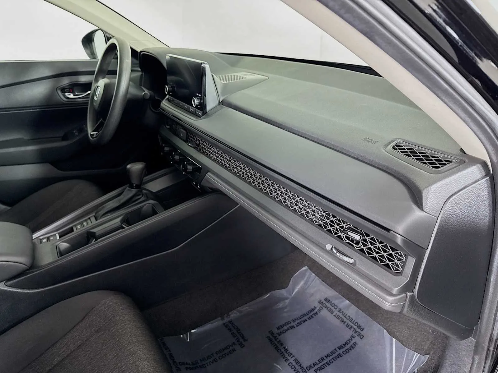 Honda Accord photo 28
