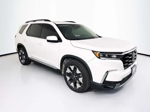 White 2023 Honda Pilot Elite for sale in Indio, CA