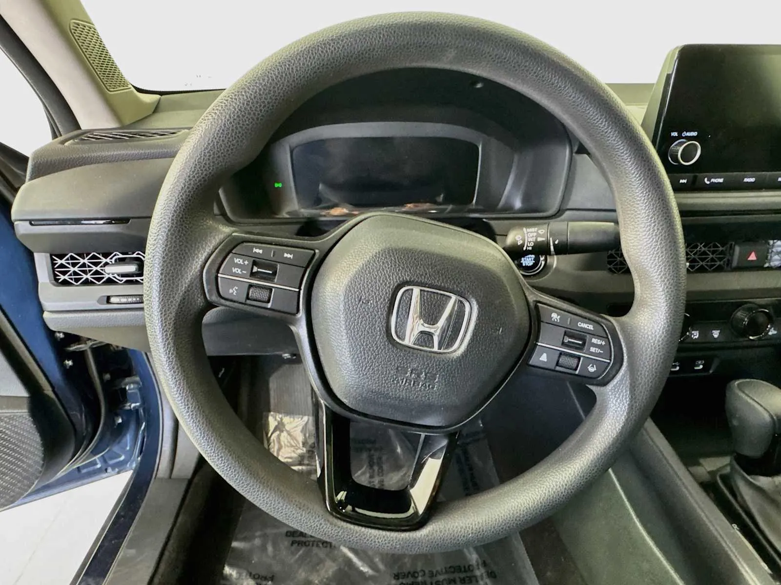 Honda Accord photo 10