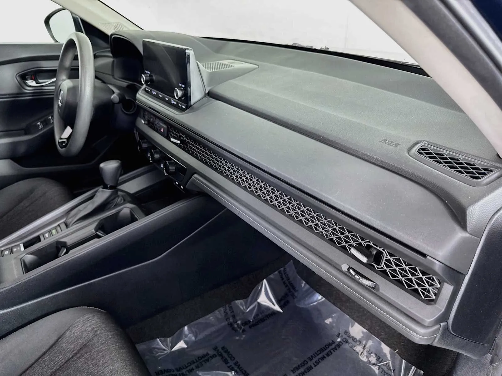 Honda Accord photo 29