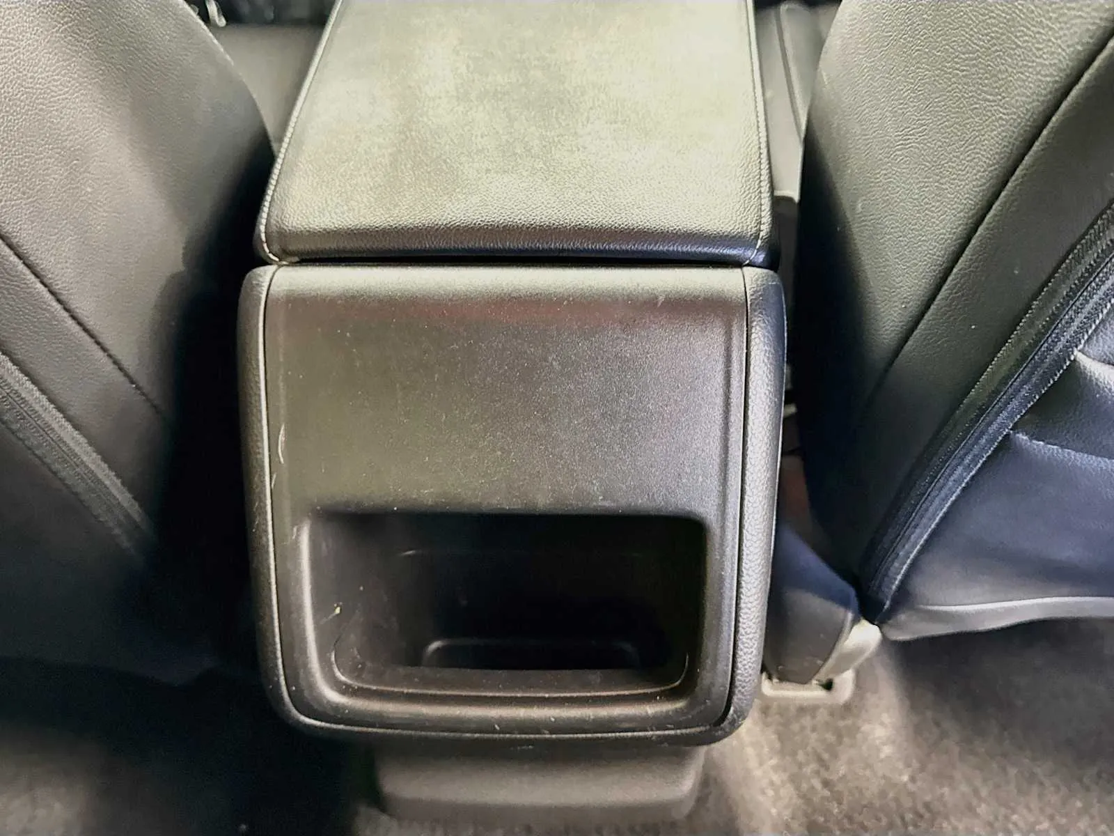 Honda Accord photo 24