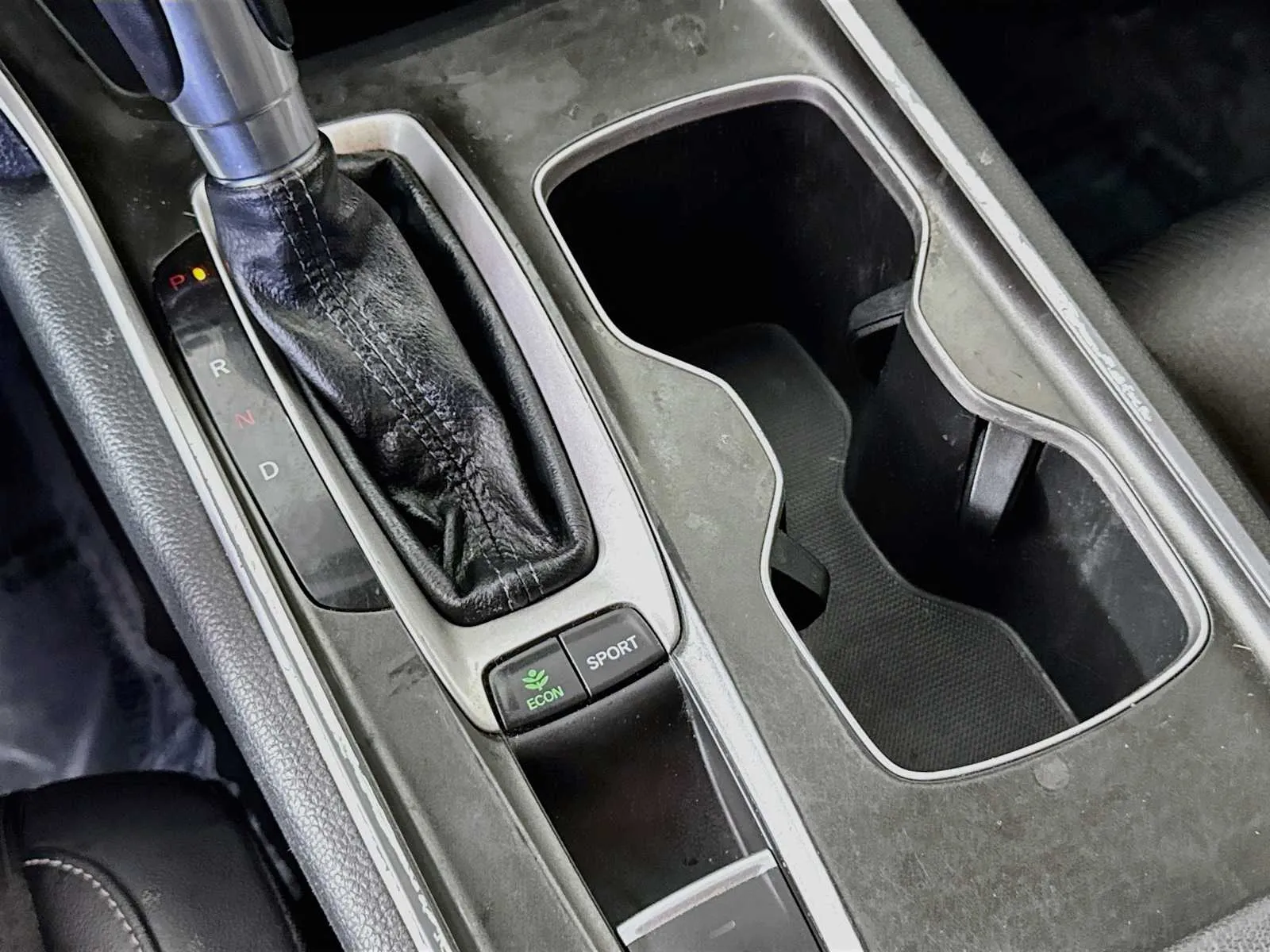 Honda Accord photo 17