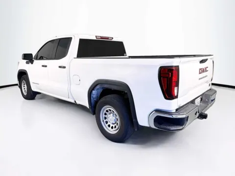 More photos of 2025 GMC Sierra 1500 Pro at Unicars Honda, CA