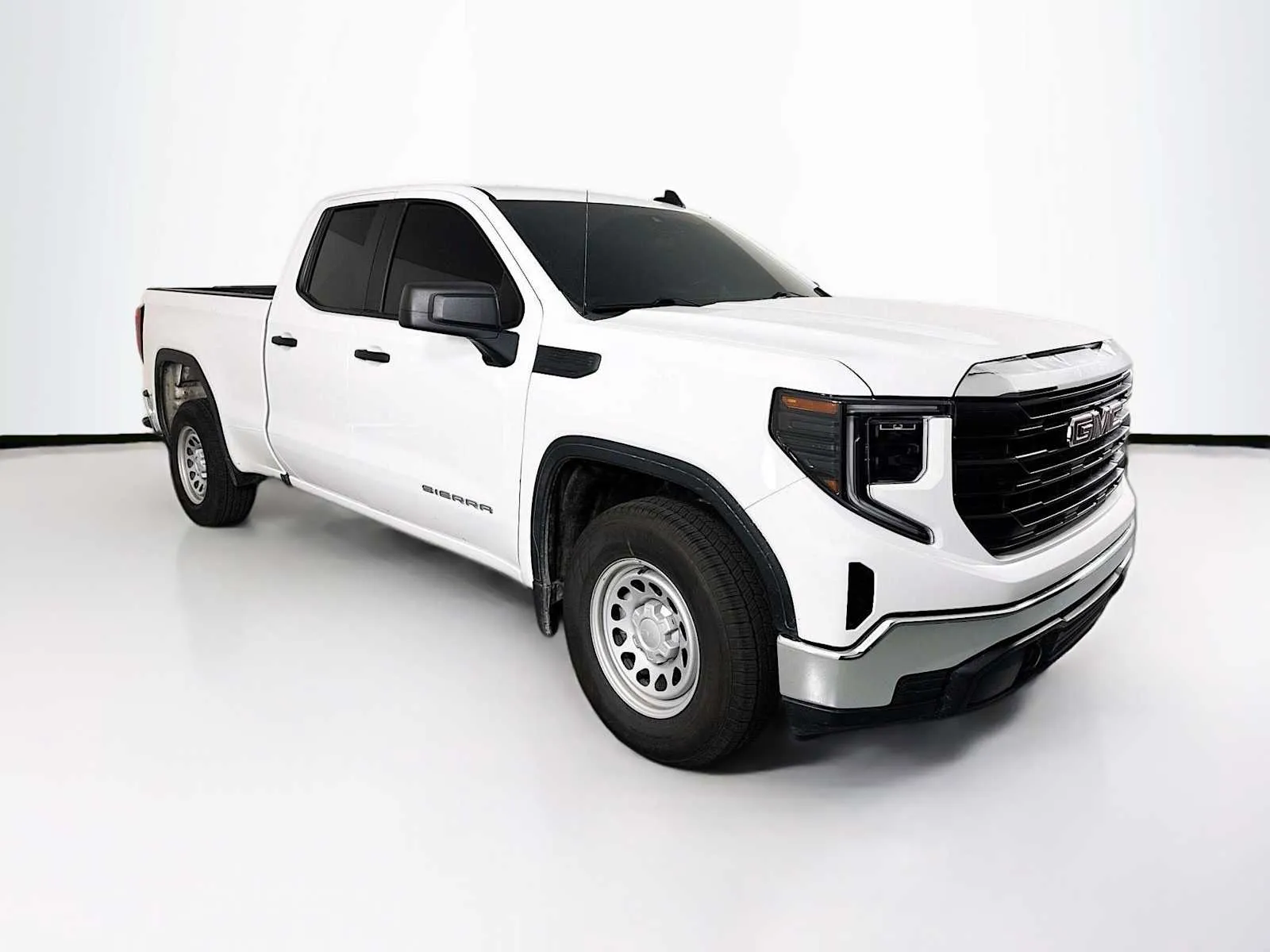2025 GMC Sierra 2WD Double Cab Standard Box Pro's photo