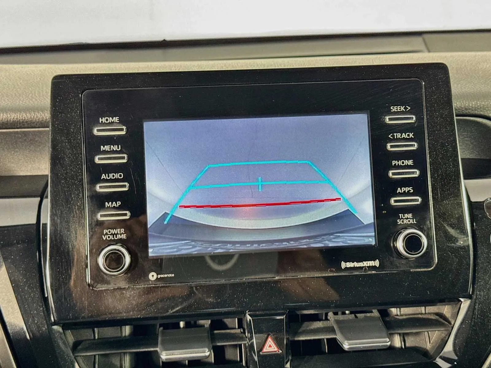 Toyota Camry photo 20