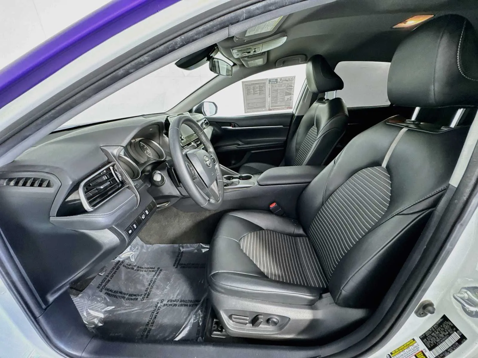 Toyota Camry photo 12