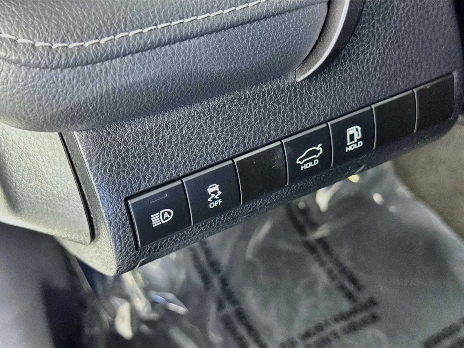 Toyota Camry photo 14