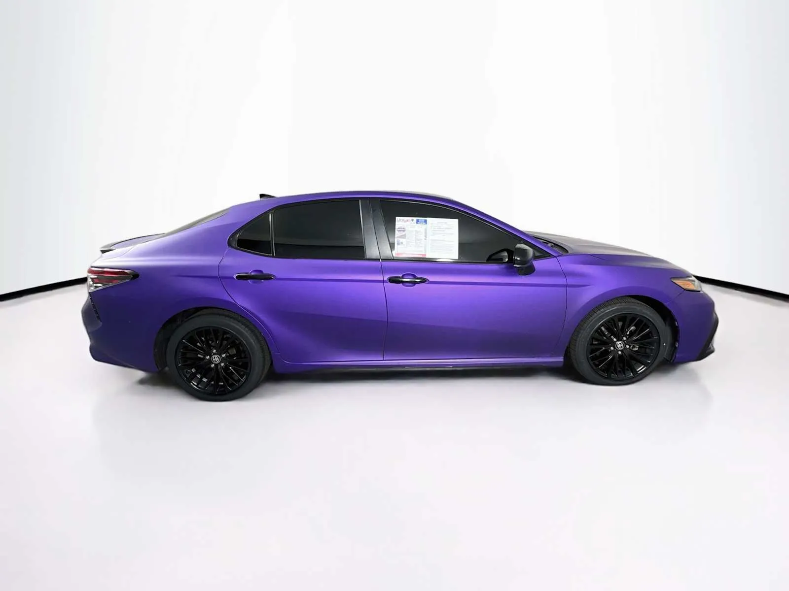 Toyota Camry photo 7