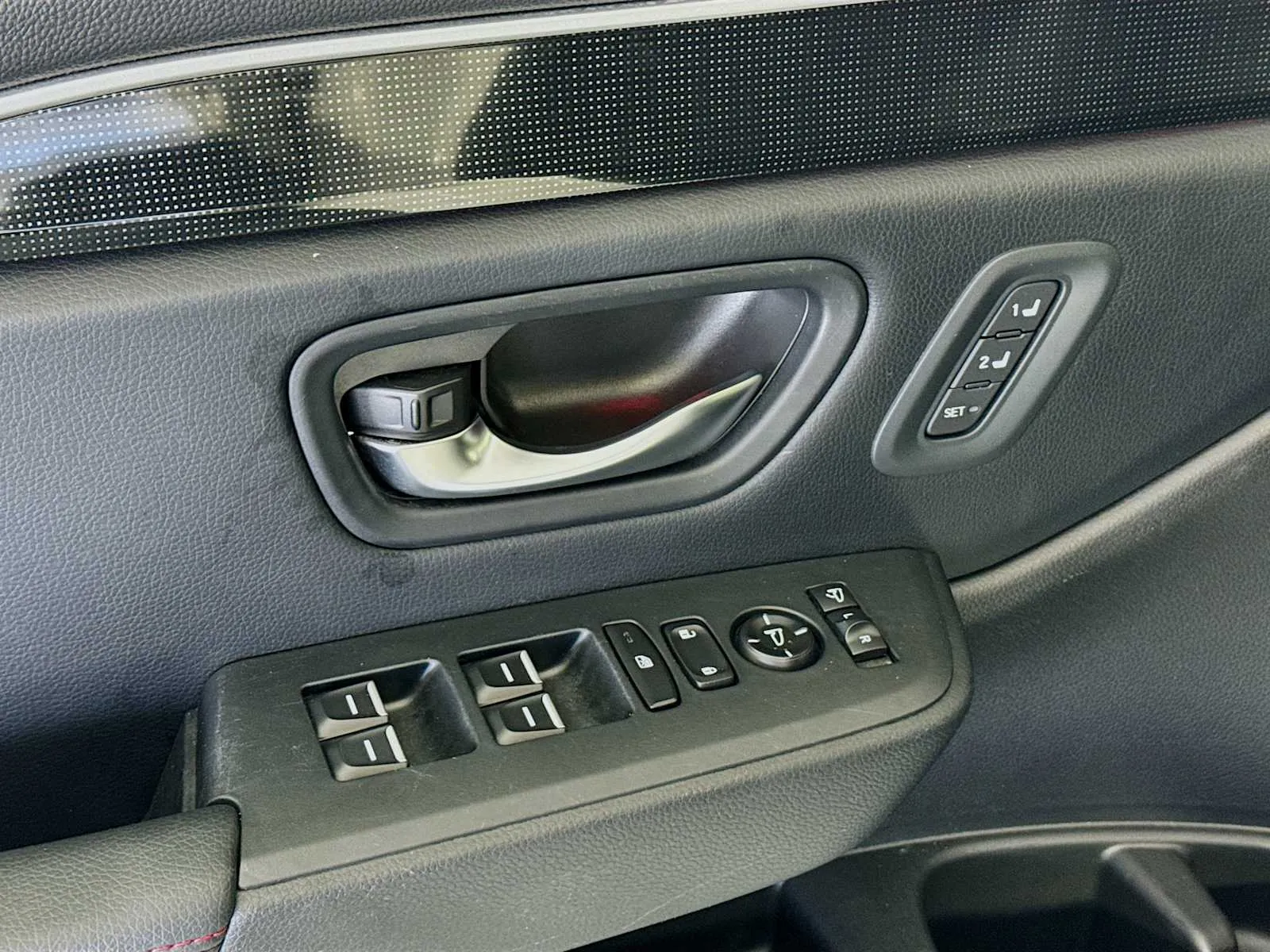 Honda Pilot photo 18