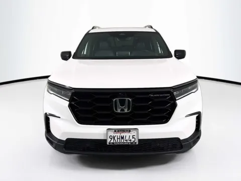 Photos of 2025 Honda Pilot Black Edition for sale in Indio, CA at Unicars Honda