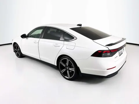 More photos of 2023 Honda Accord Hybrid Sport at Unicars Honda, CA