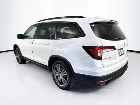 More photos of 2022 Honda Pilot Sport at Unicars Honda, CA