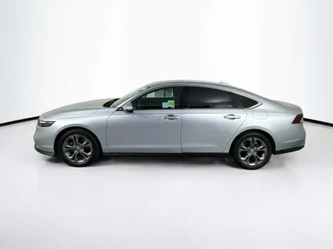 More photos of 2023 Honda Accord EX at Unicars Honda, CA