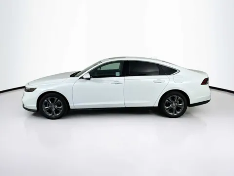 More photos of 2023 Honda Accord EX at Unicars Honda, CA