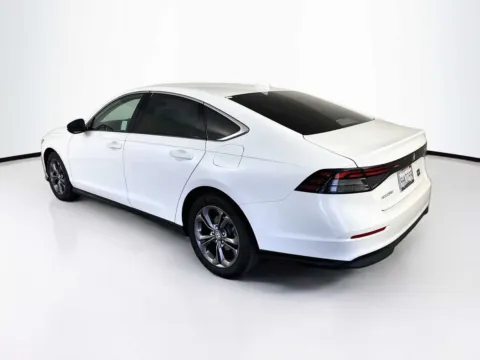 More photos of 2023 Honda Accord EX at Unicars Honda, CA