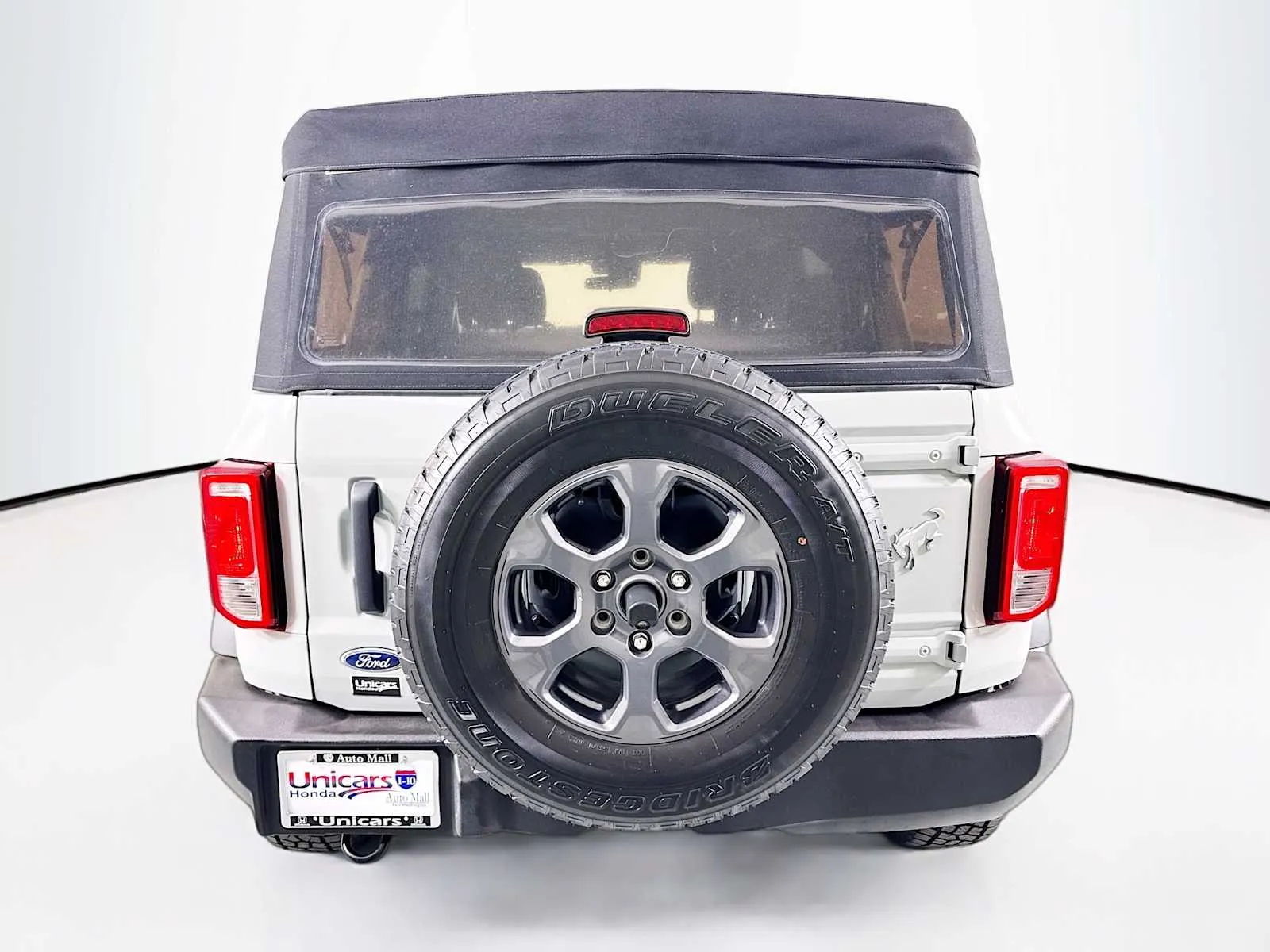 Ford Bronco photo 6