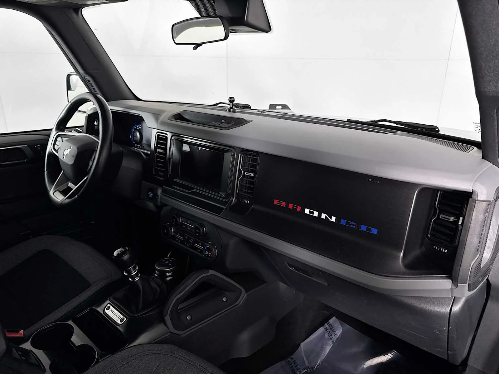Ford Bronco photo 22
