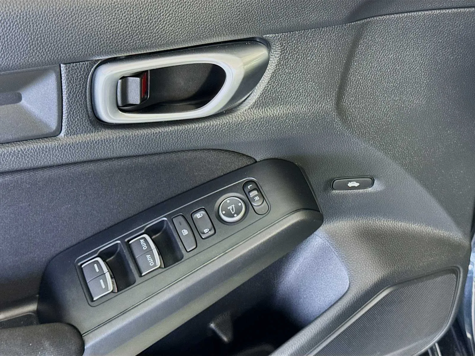 Honda Civic photo 18