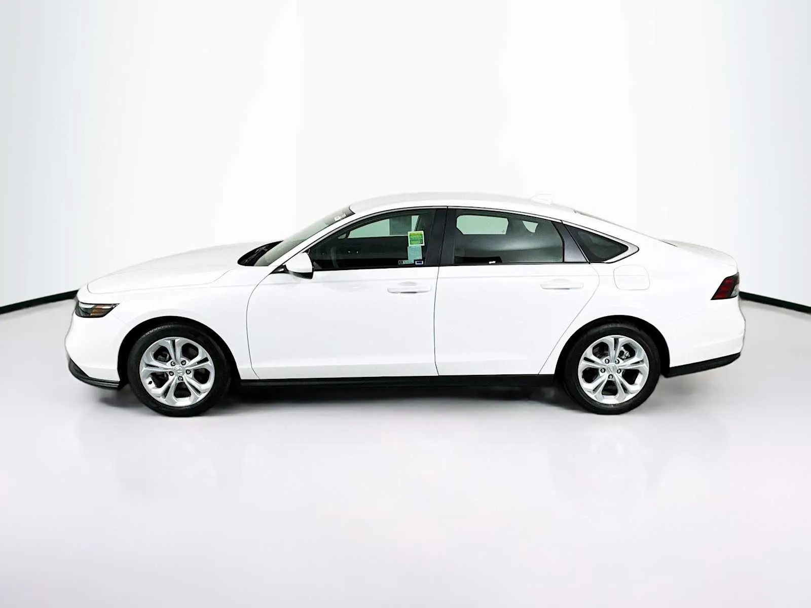 Honda Accord photo 4