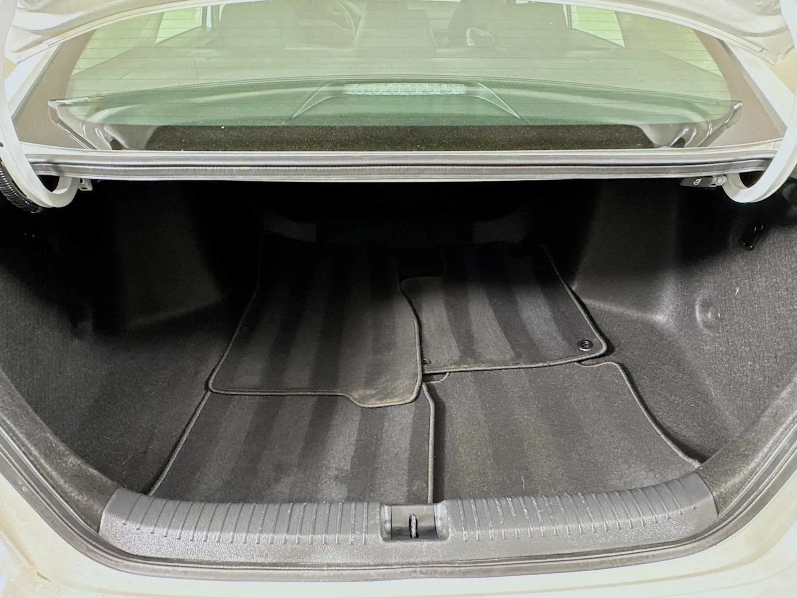 Honda Accord photo 25