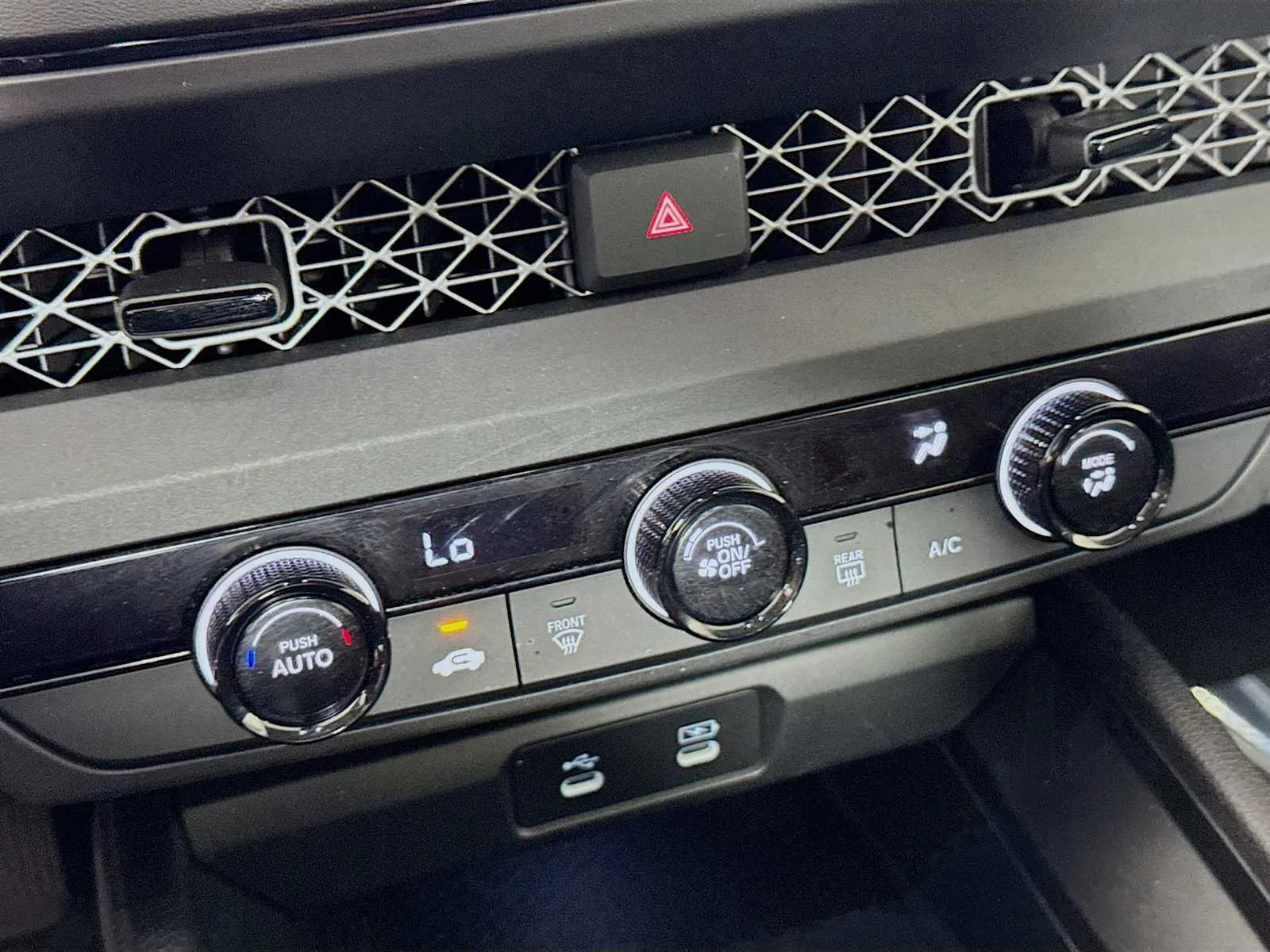 Honda Accord photo 15