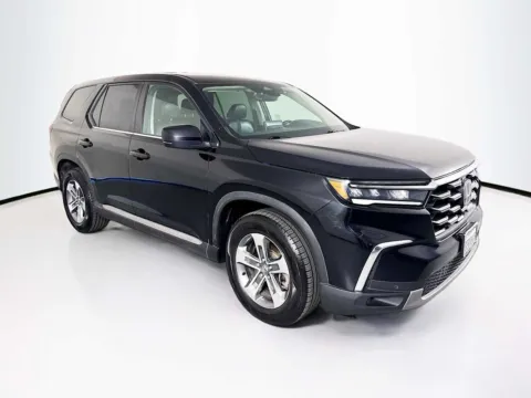 Black 2023 Honda Pilot EX-L 7 Passenger for sale in Indio, CA