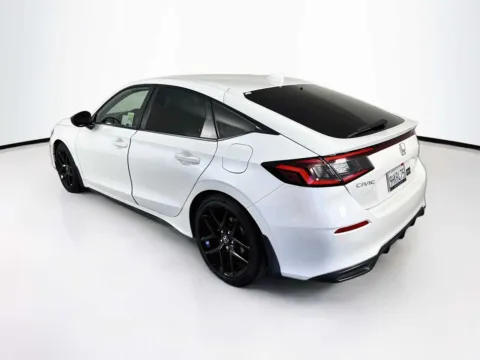 More photos of 2023 Honda Civic Sport at Unicars Honda, CA
