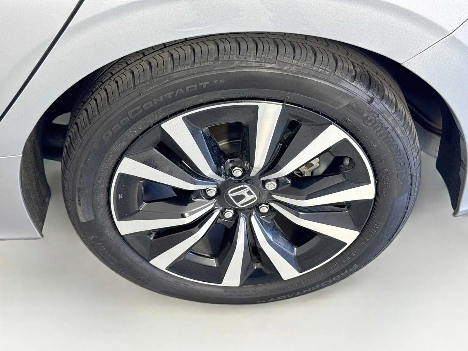 Honda Civic photo 24