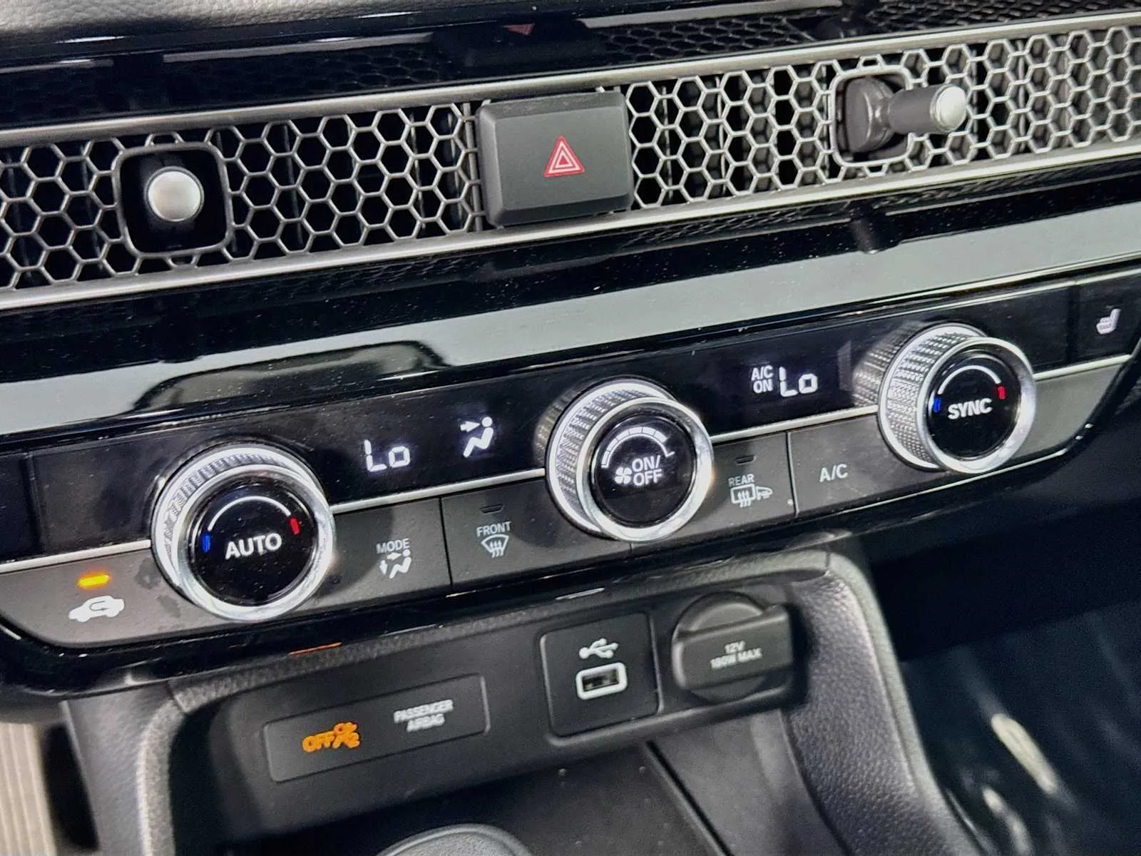 Honda Civic photo 16