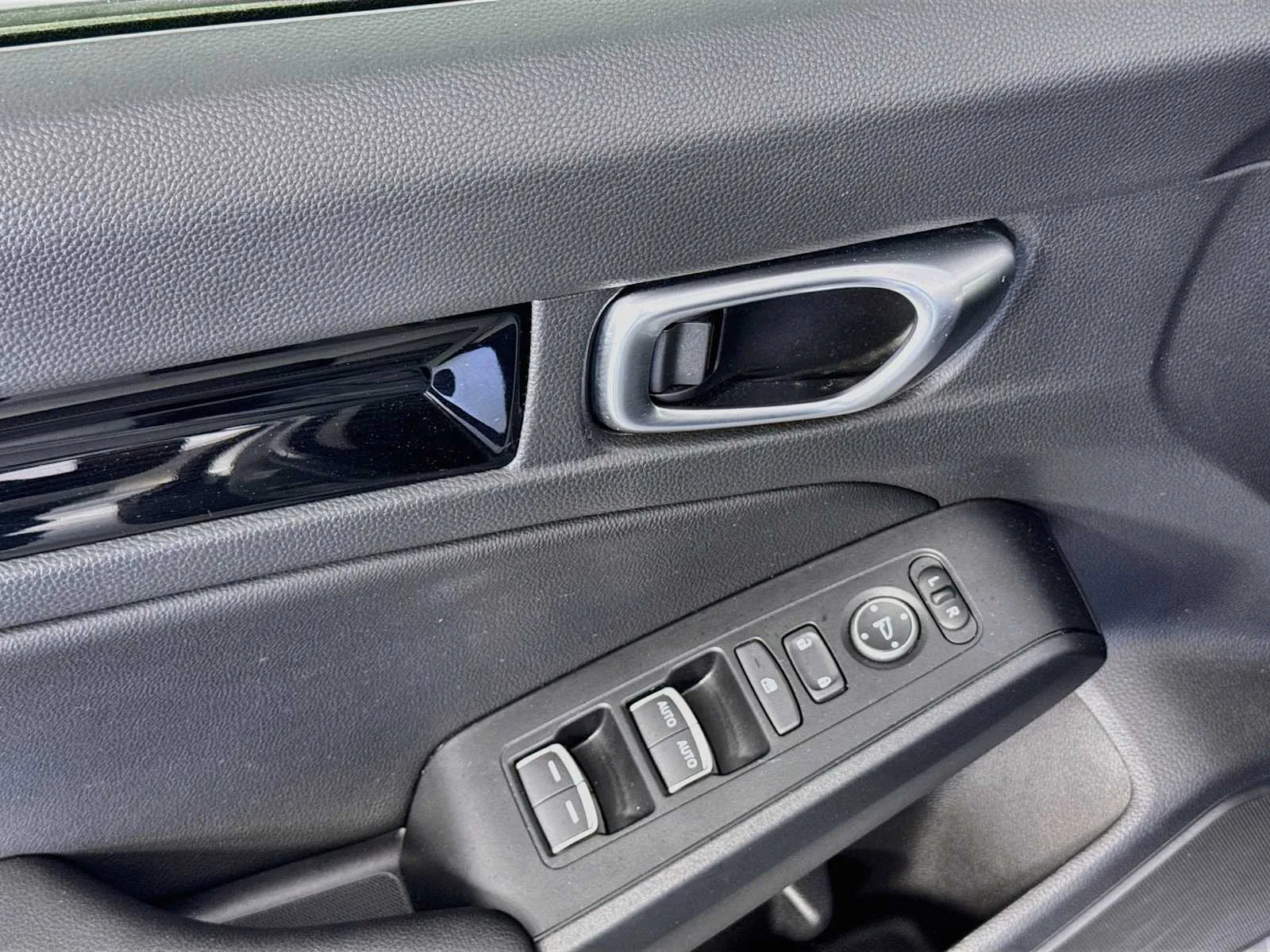 Honda Civic photo 9