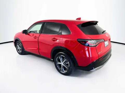 More photos of 2024 Honda HR-V EX-L at Unicars Honda, CA