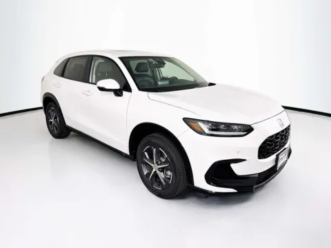 White 2023 Honda HR-V EX-L for sale in Indio, CA
