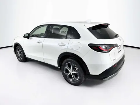 More photos of 2023 Honda HR-V EX-L at Unicars Honda, CA