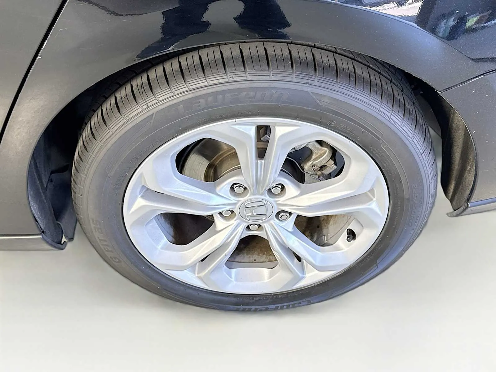 Honda Accord photo 29
