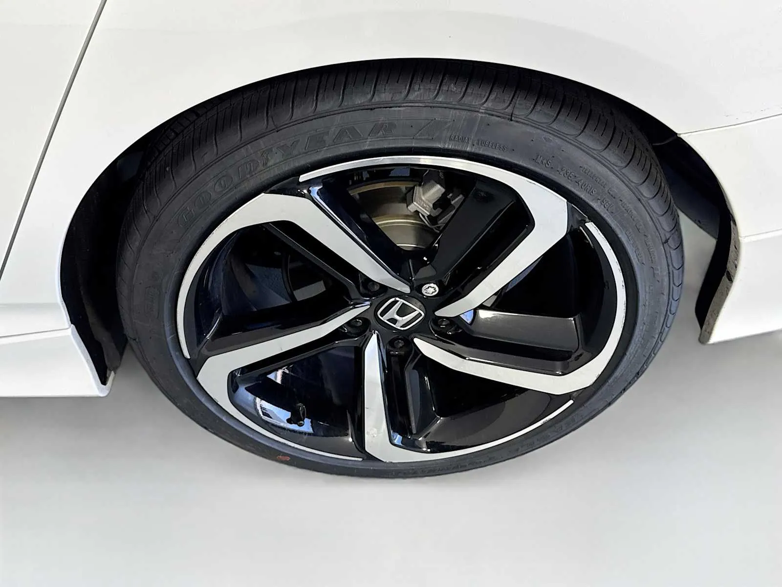 Honda Accord photo 31