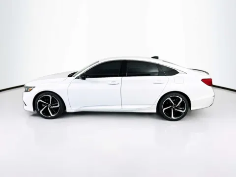More photos of 2022 Honda Accord Sport SE at Unicars Honda, CA