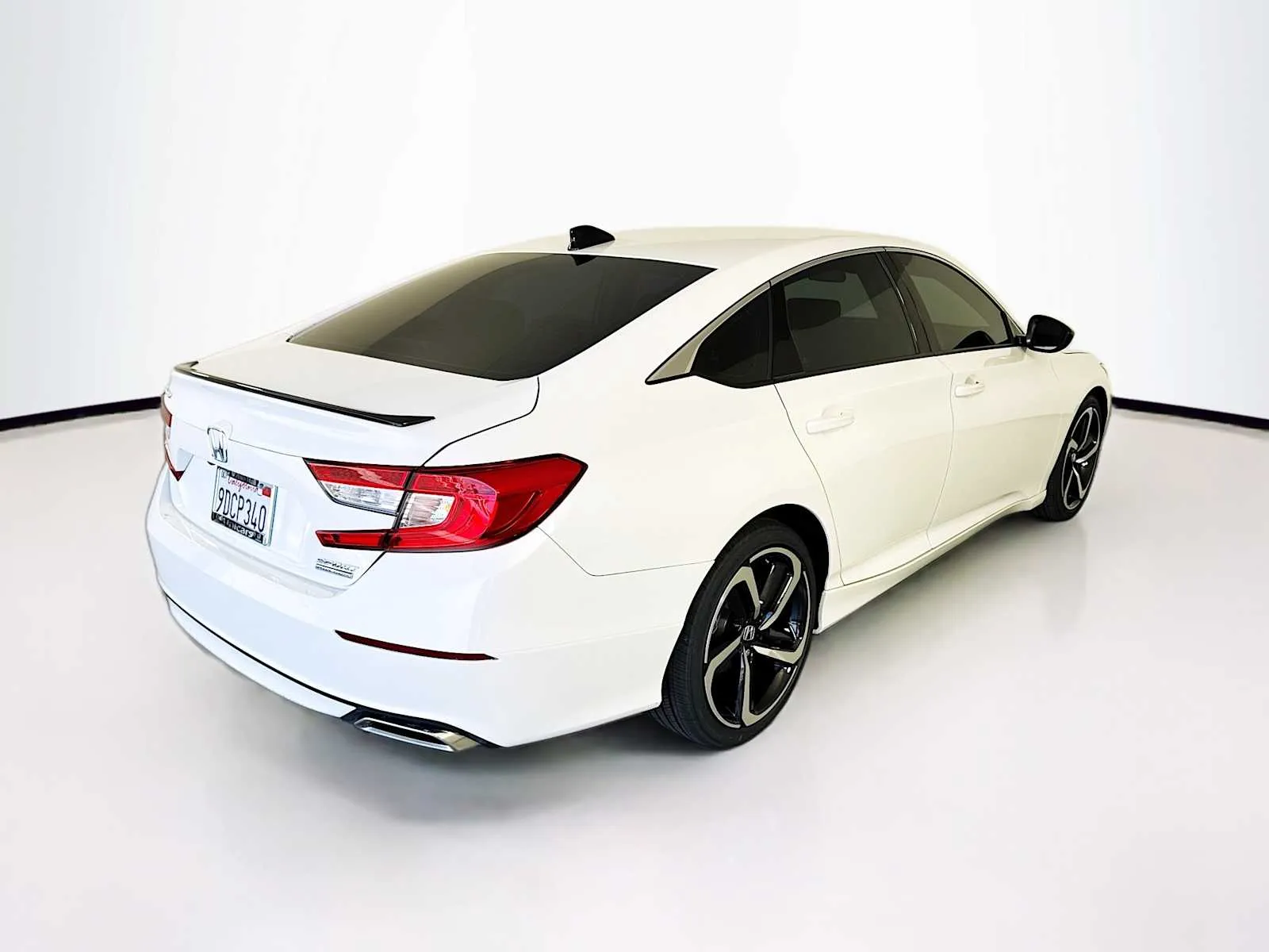 Honda Accord photo 7