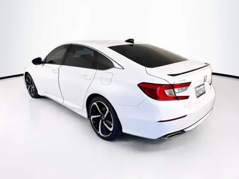More photos of 2022 Honda Accord Sport SE at Unicars Honda, CA