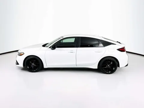 More photos of 2023 Honda Civic Sport at Unicars Honda, CA