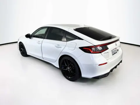 More photos of 2023 Honda Civic Sport at Unicars Honda, CA