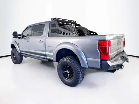 More photos of 2022 Ford Super Duty F-250 Pickup LARIAT at Unicars Honda, CA