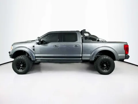 More photos of 2022 Ford Super Duty F-250 Pickup LARIAT at Unicars Honda, CA