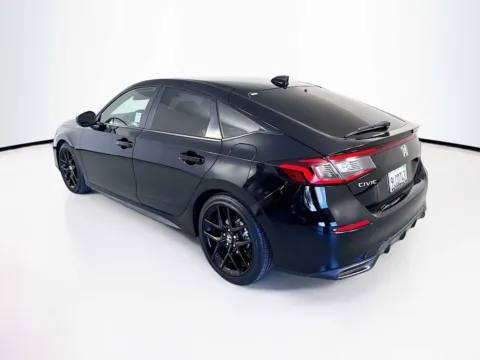 More photos of 2024 Honda Civic Sport at Unicars Honda, CA