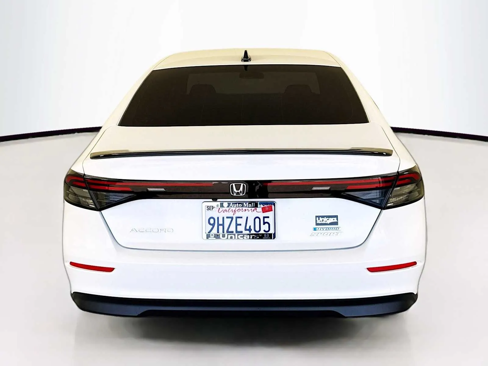 Honda Accord photo 8