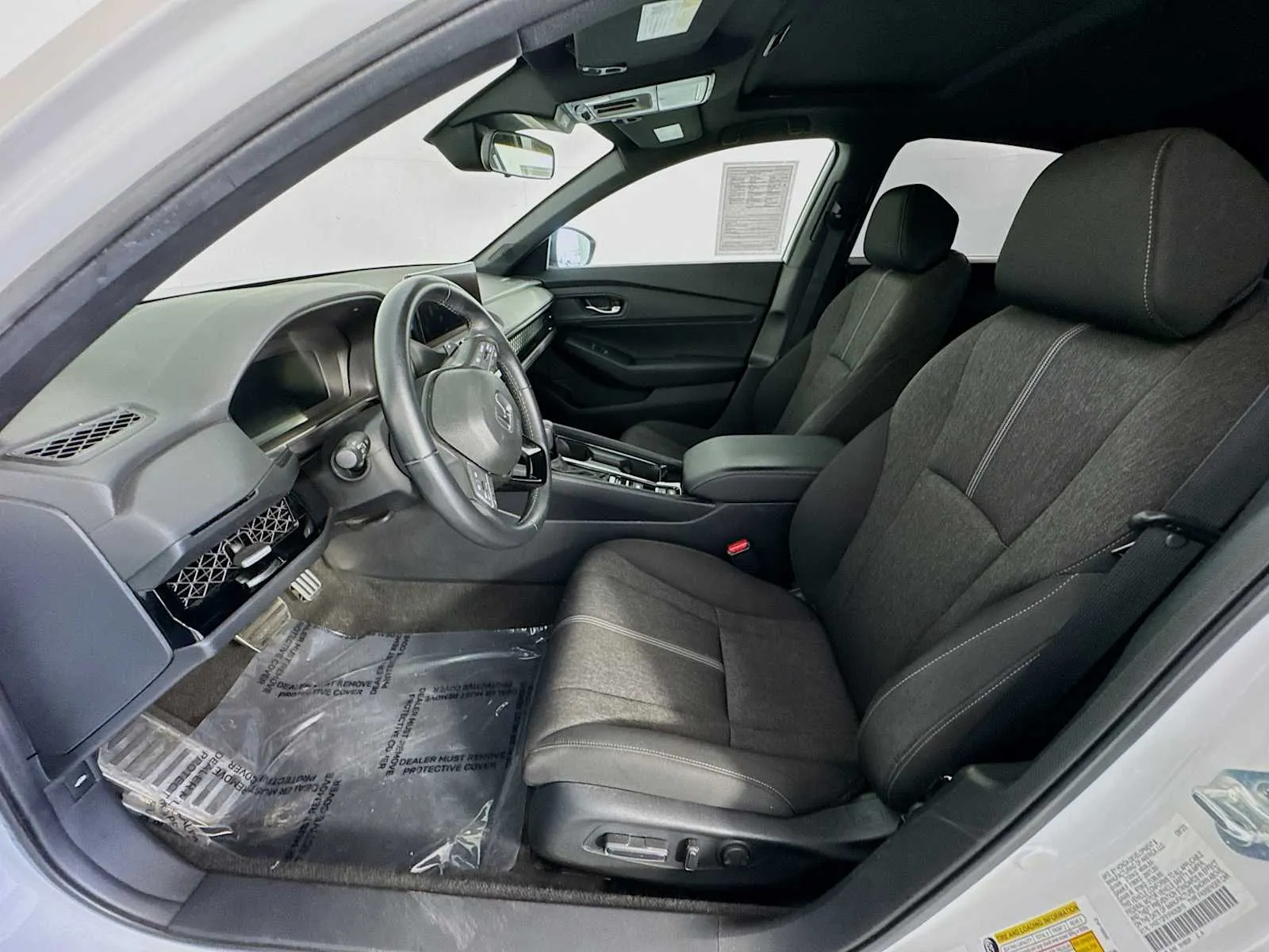Honda Accord photo 12
