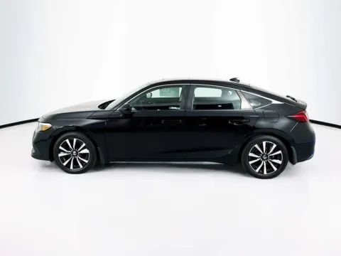 More photos of 2023 Honda Civic EX-L at Unicars Honda, CA