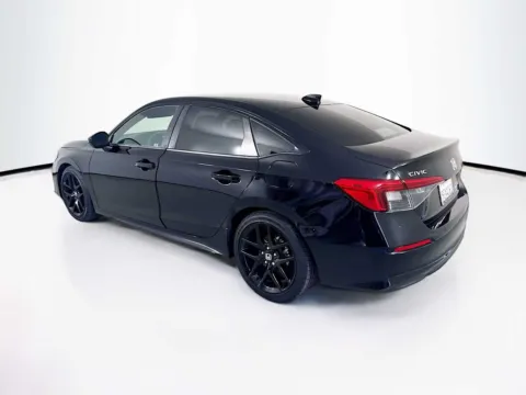 More photos of 2023 Honda Civic Sport at Unicars Honda, CA